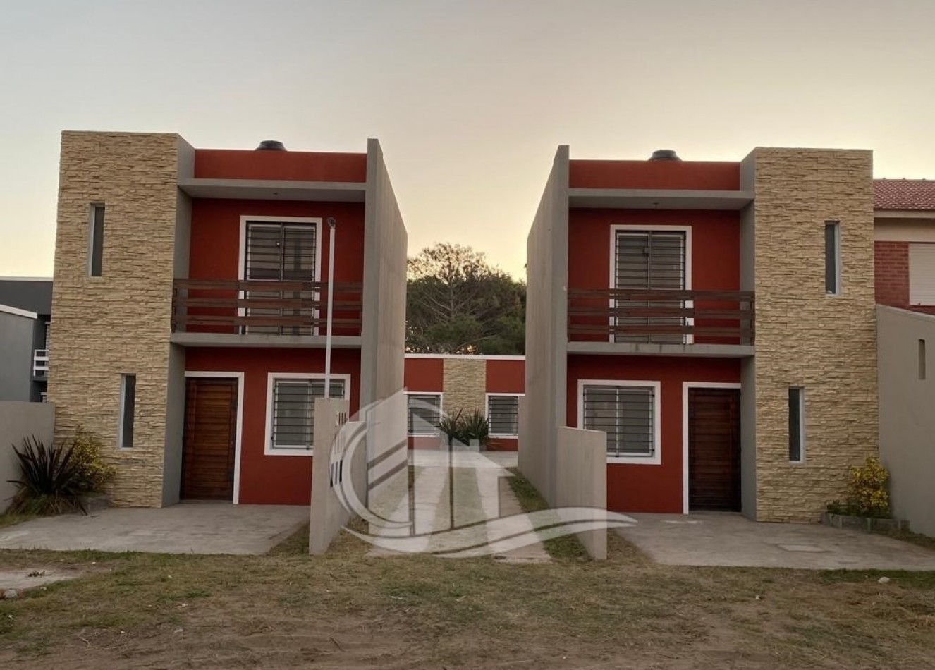 Complejo de Duplex a ESTRENAR - Mar del Tuyu