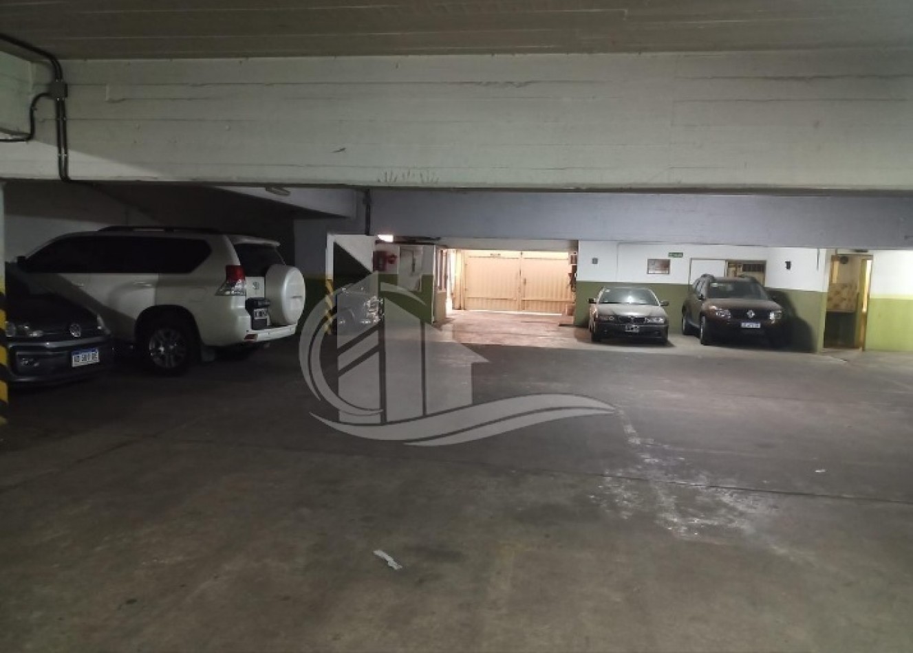 Cochera en Quilmes Centro