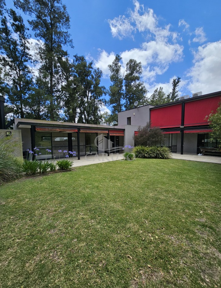 Casa en La Arbolada Club de Campo