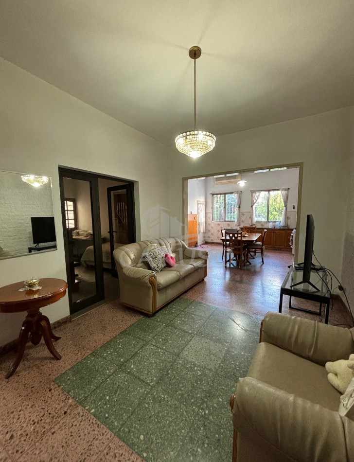 Casa en Bernal Oeste