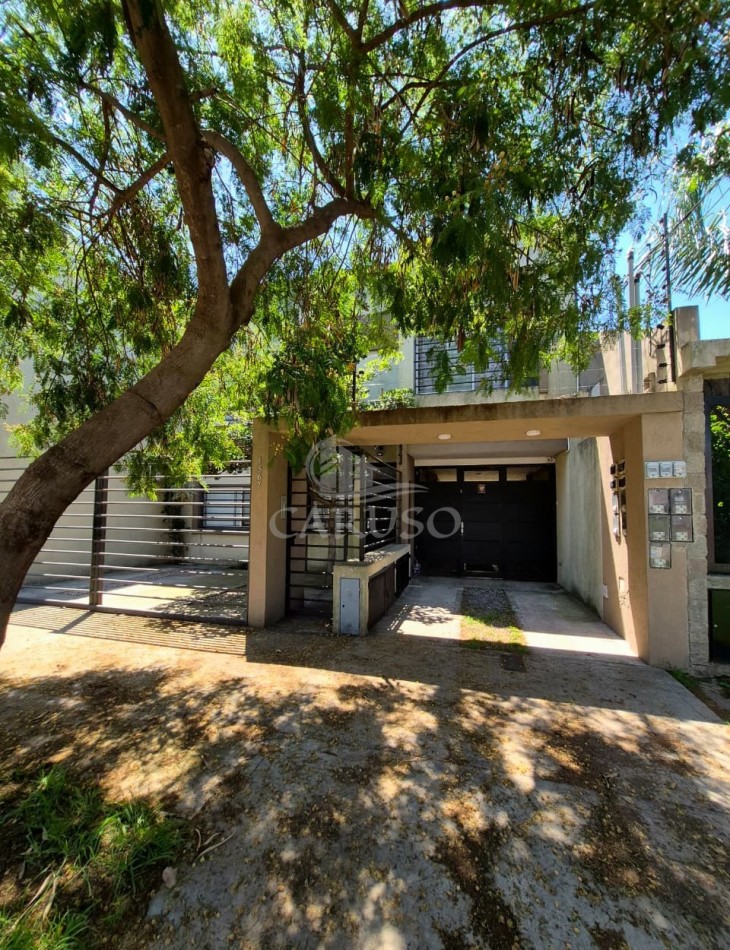 Duplex en Quilmes Oeste