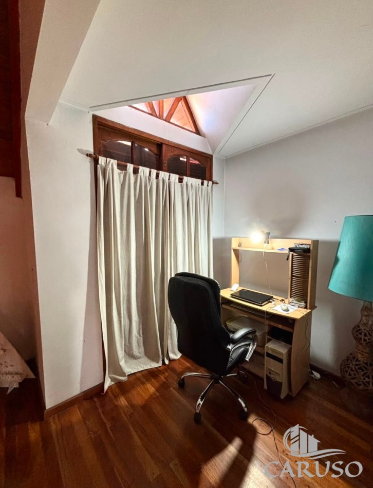 Chalet en Barrio Parque Calchaqui