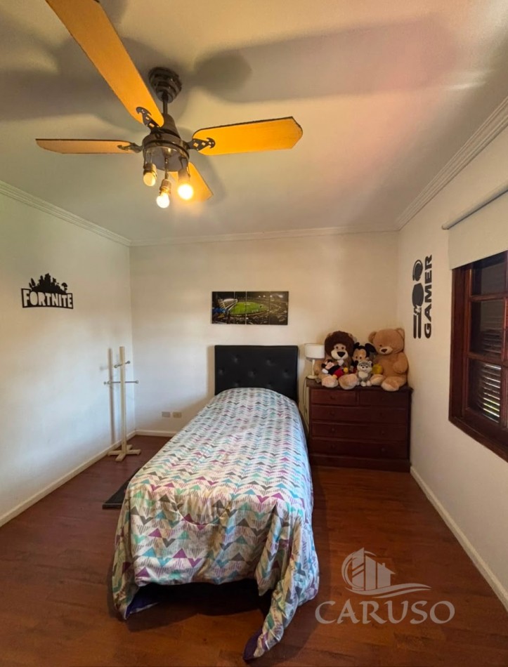 Chalet en Barrio Parque Calchaqui