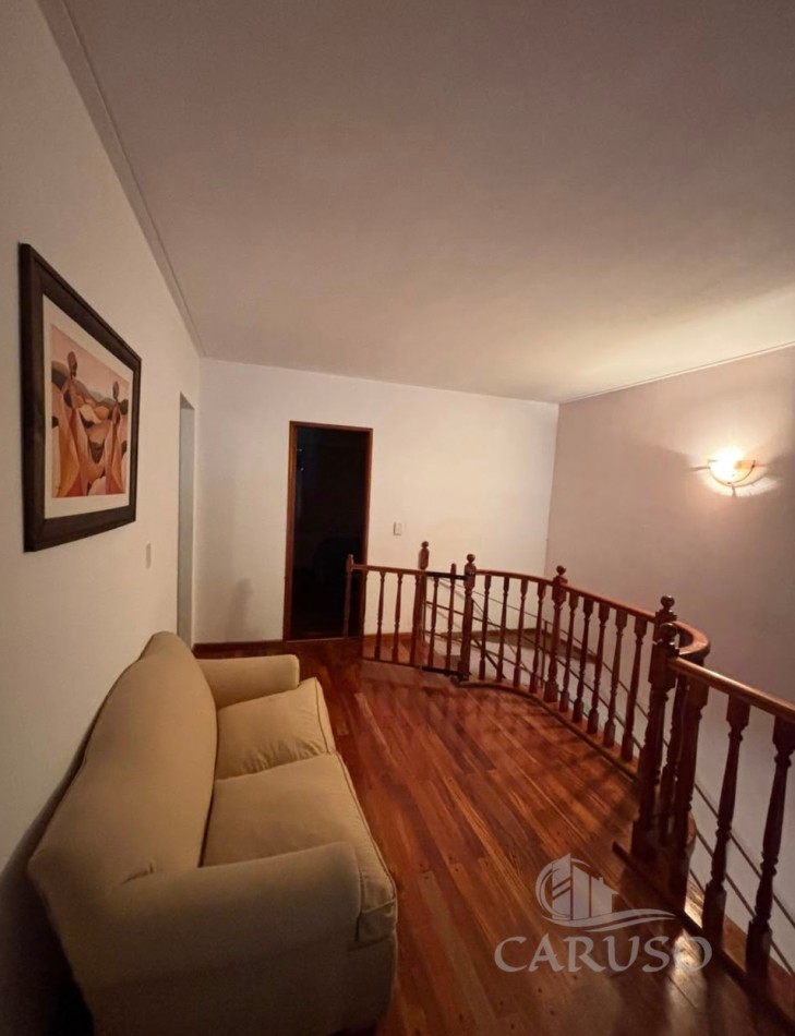 Chalet en Barrio Parque Calchaqui