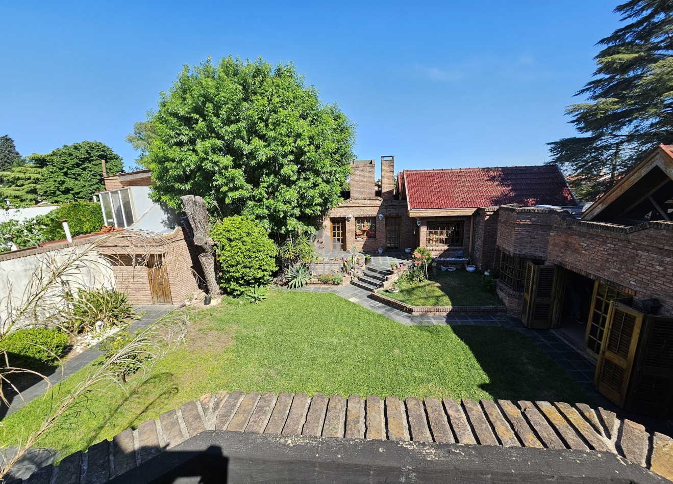 Chalet en Barrio Parque Calchaqui - QUILMES OESTE - FINANCIACION