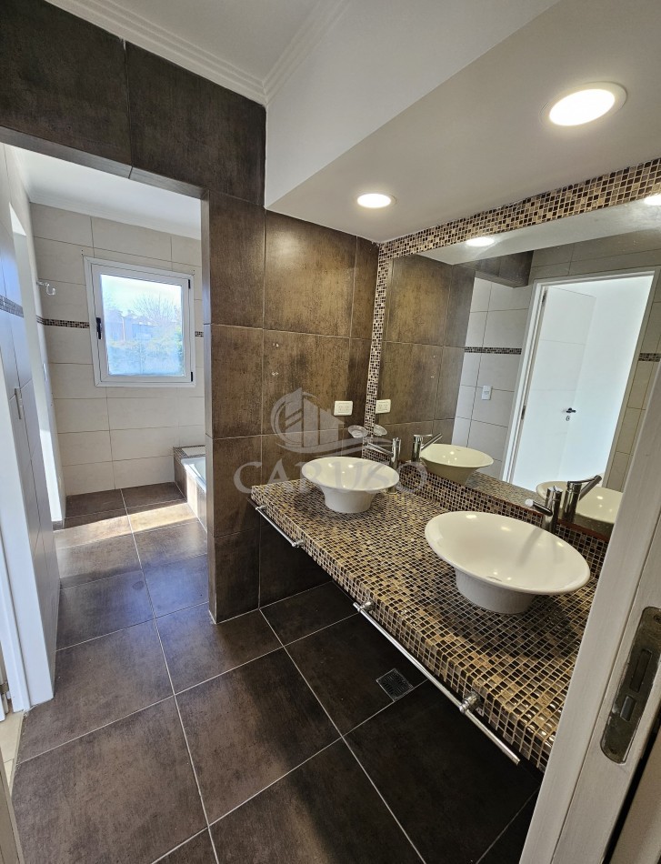 Casa 5 amb Village Del Parque