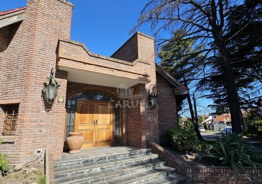 Chalet en Barrio Parque Calchaqui - QUILMES OESTE 