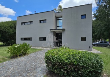 Casa en La Arbolada Club de Campo
